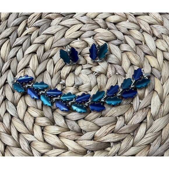 Lisner Green & Blue Lucite Oak Leaf Bracelet & Clip Earrings Silver Tone OS - Picture 1 of 11